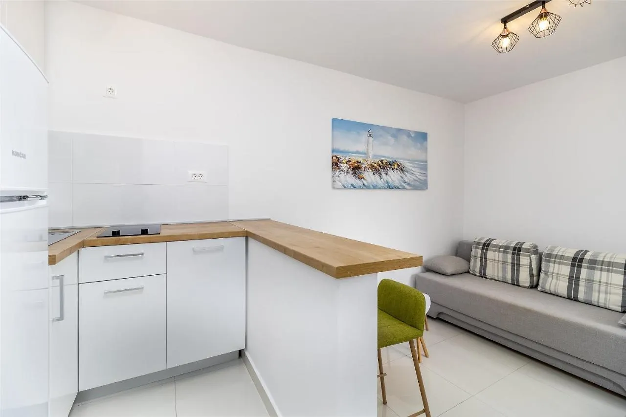 Guest house Apartments And Rooms By The Sea Pakostane, Biograd - 18426
